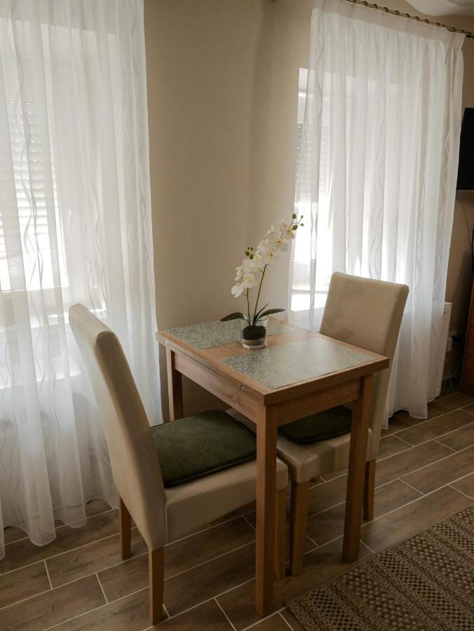 Varfal Apartman Eger Room photo