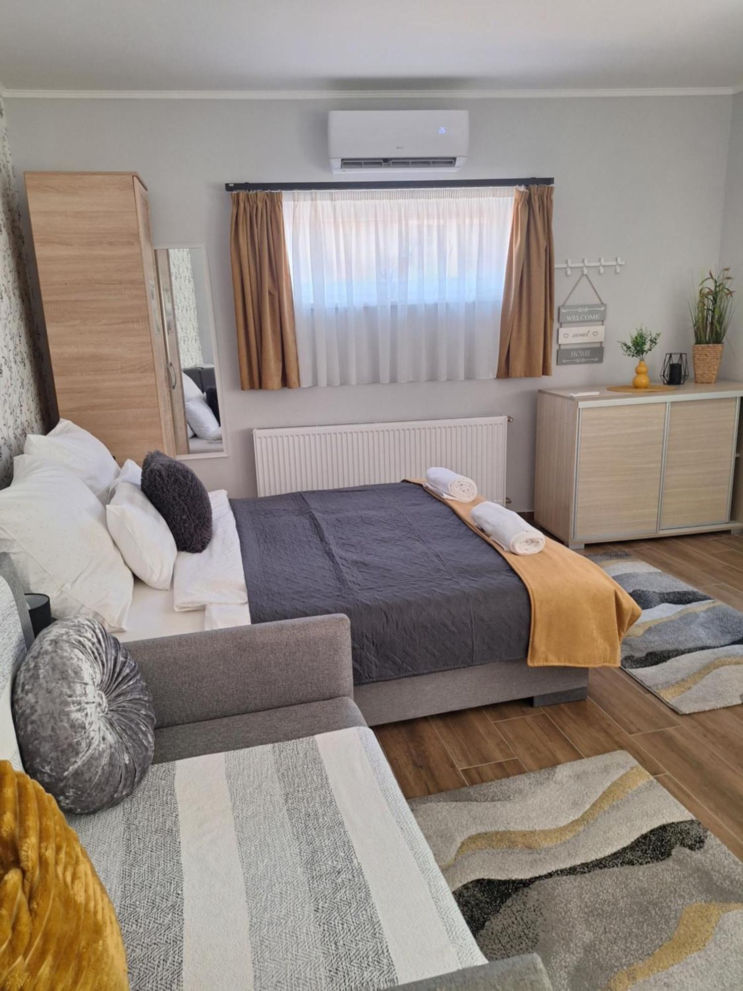 Varfal Apartman Eger Exterior photo