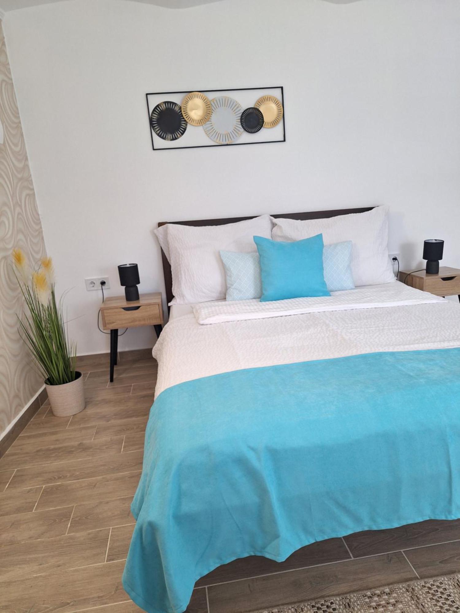 Varfal Apartman Eger Exterior photo