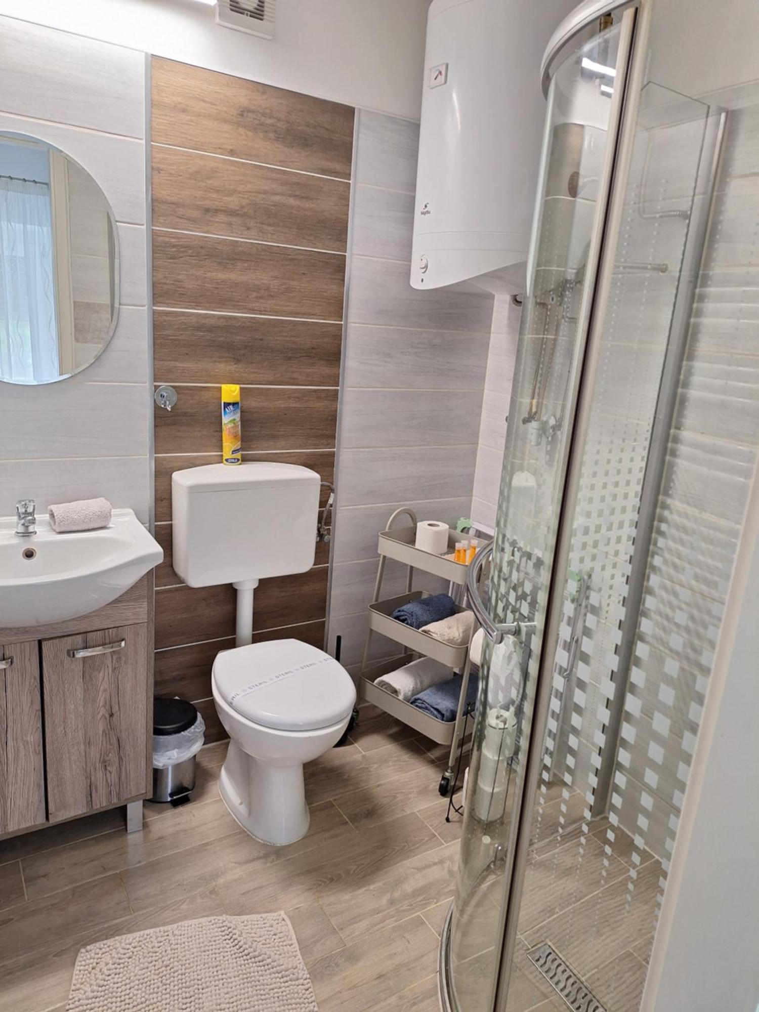 Varfal Apartman Eger Room photo