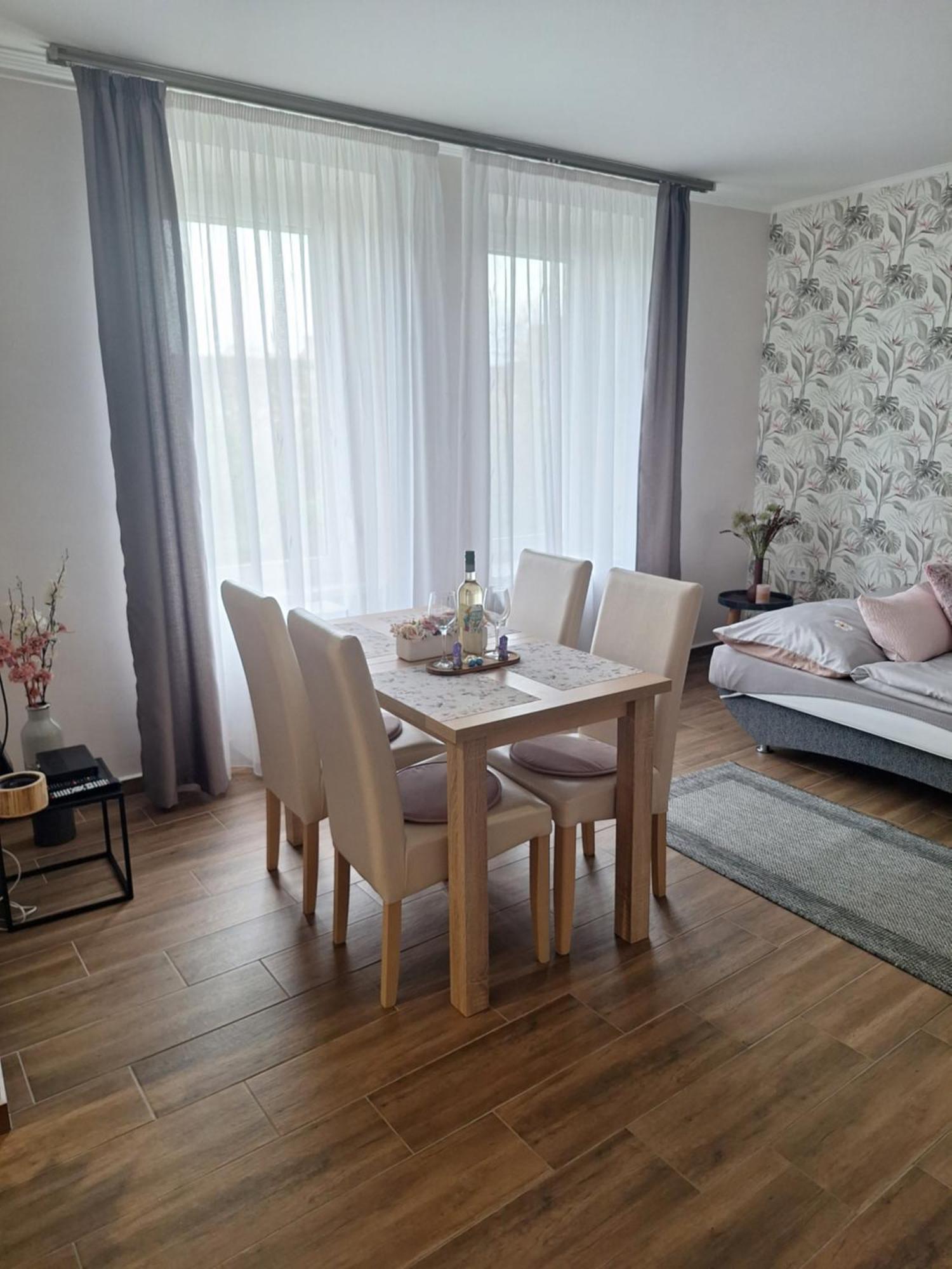 Varfal Apartman Eger Room photo